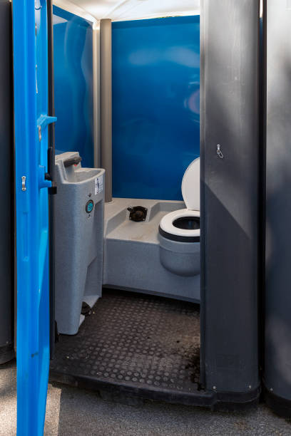 Best Luxury portable toilet rental  in Niagara Falls, NY